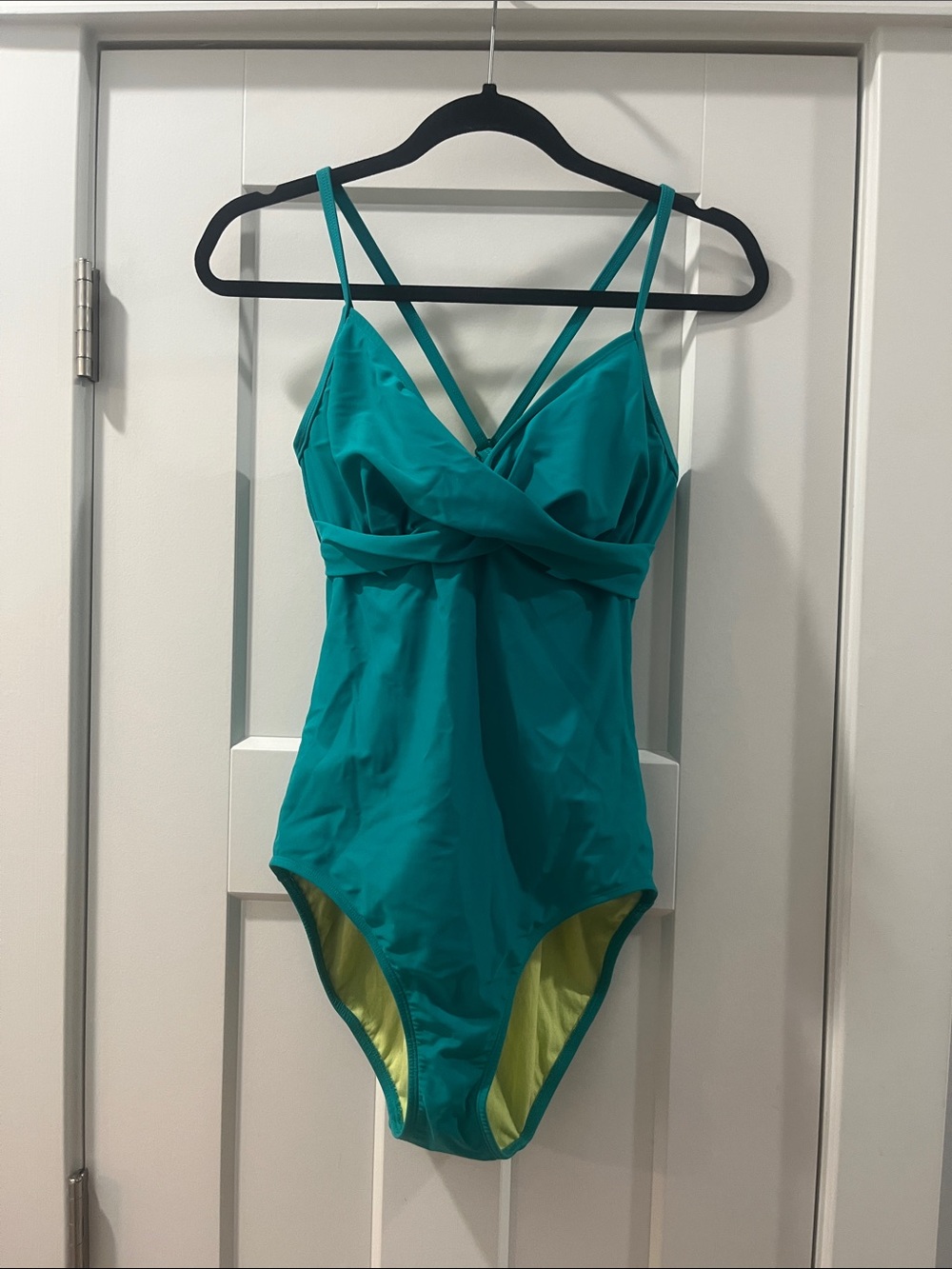 Athleta Teal One-Piece Swimsuit with Lime Lining Like New 36 D/DD 36 D 36 DD
